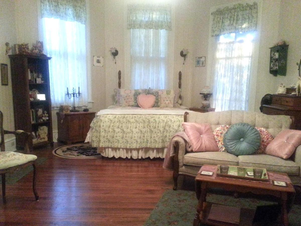 Bed and Breakfast Holly House Of Hamilton Exterior foto